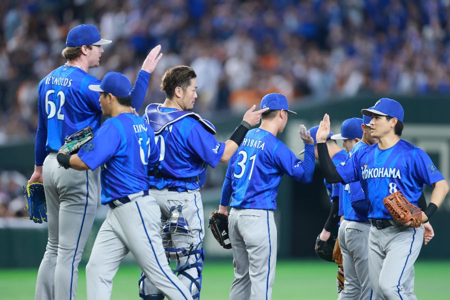 ファイナルステージ進出を決めたDeNA【写真:産経新聞社】