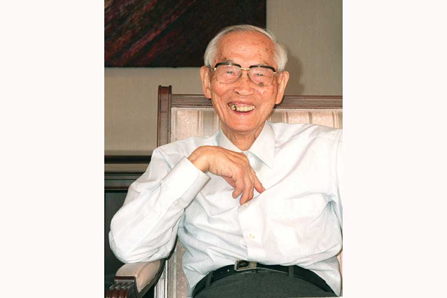 三段跳びで五輪金メダル第1号になった織田幹雄【写真:産経新聞社】