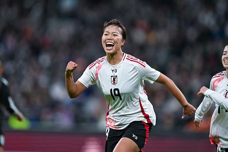 ドイツ戦でゴールを決めた日本代表の谷川萌々子【写真:picture alliance/アフロ】