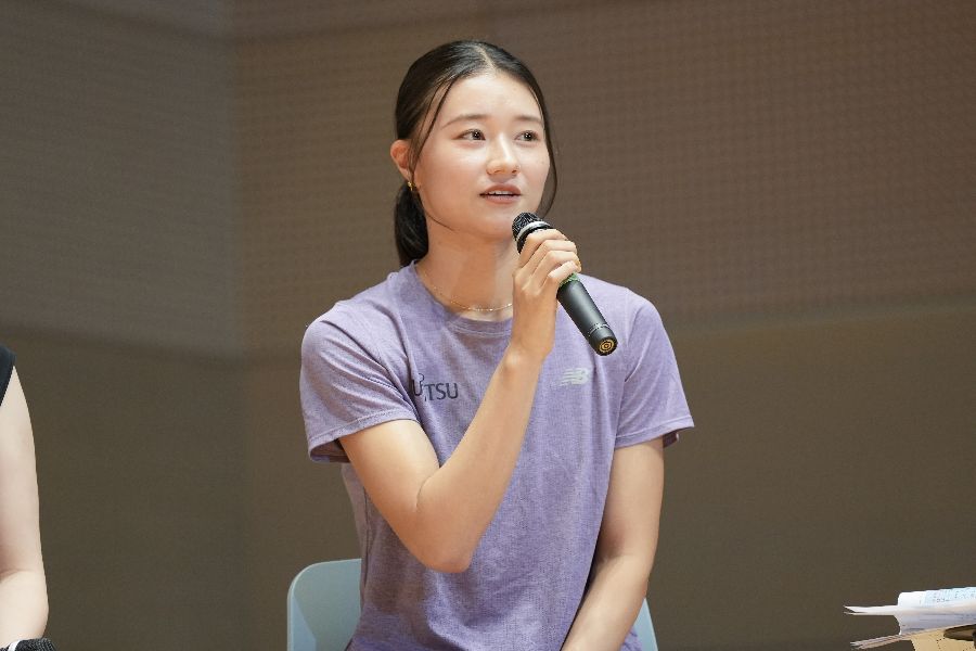 田中は参加者からの質問に、自分をコントロールすることの大切さを伝えた【写真:増田美咲】