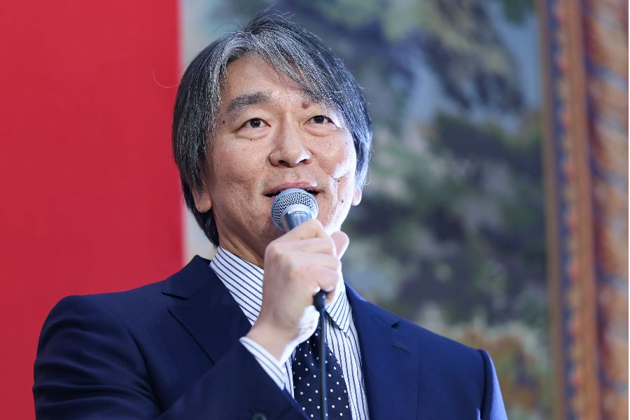 会見を行った松井秀喜氏【写真：スポーツ報知/アフロ】