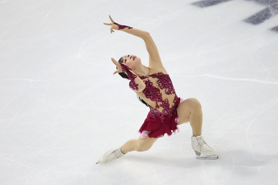 GPフランス大会はSP3位発進となった中井亜美【写真:ロイター】
