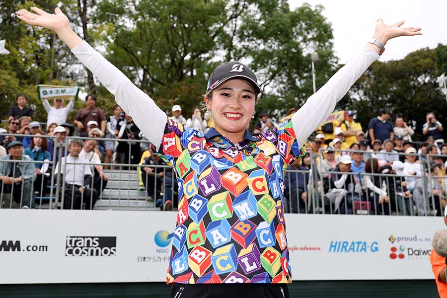 NOBUTA GROUP マスターズGCレディースを制した桑木志帆【写真:スポーツ報知/アフロ】