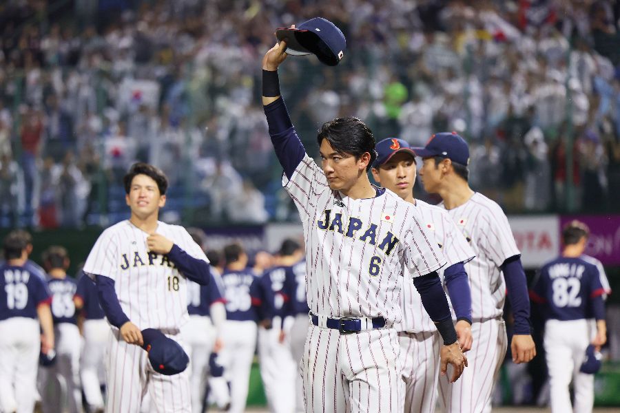 アジア大会の野球決勝で韓国と戦った日本【写真：大金拳一郎/アフロスポーツ】